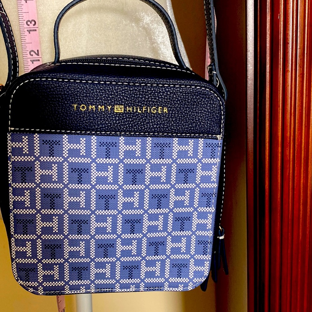 Designer handbag - Picture 1 of 3